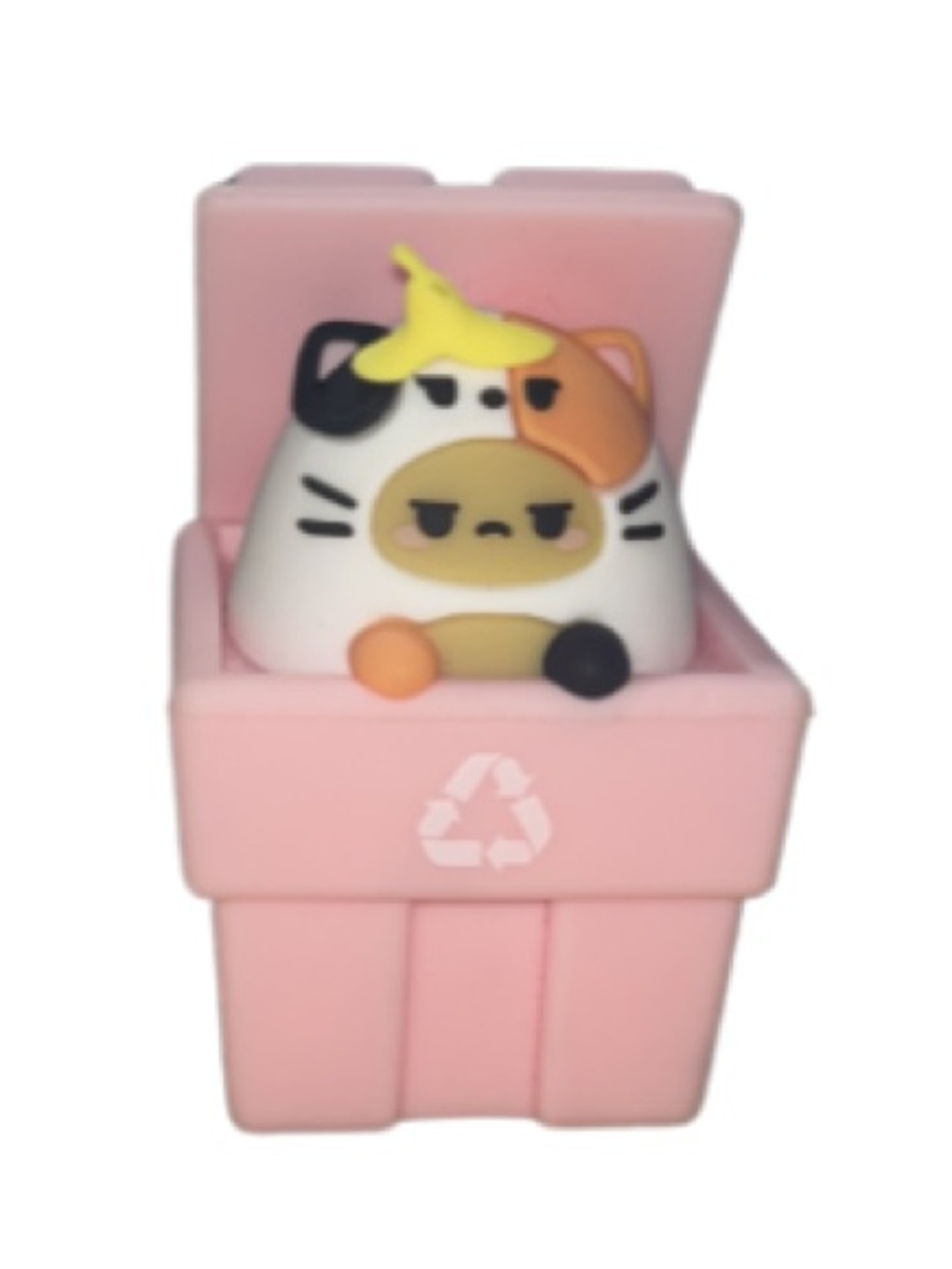 SMOKO Tayto Potato Cat Blind Box
Calico Cat in Pink Recycling Bin
Mini Figure